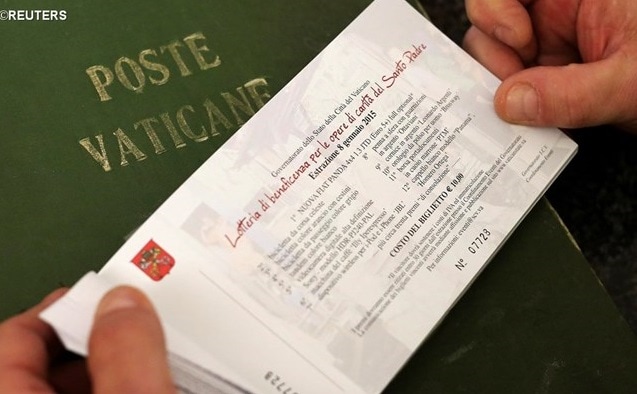 un billet de la loterie du Pape