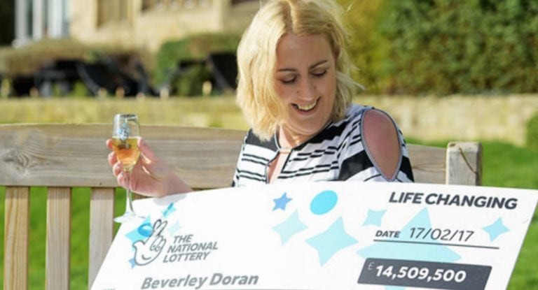 Euromillions : une mère célibataire britannique remporte 17 millions d’euros !