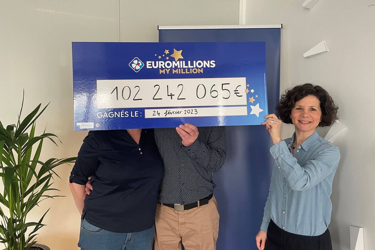 Gagnants Euromillions : un chèque de 102 millions d'euros remporté à Arçonnay dans la Sarthe