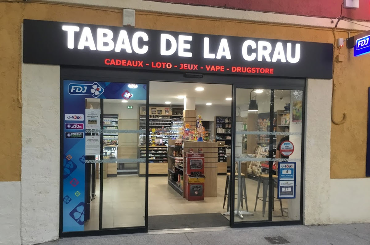 Tabac Presse de la Crau près de Marseille qui a vendu le ticket gagnant CASH