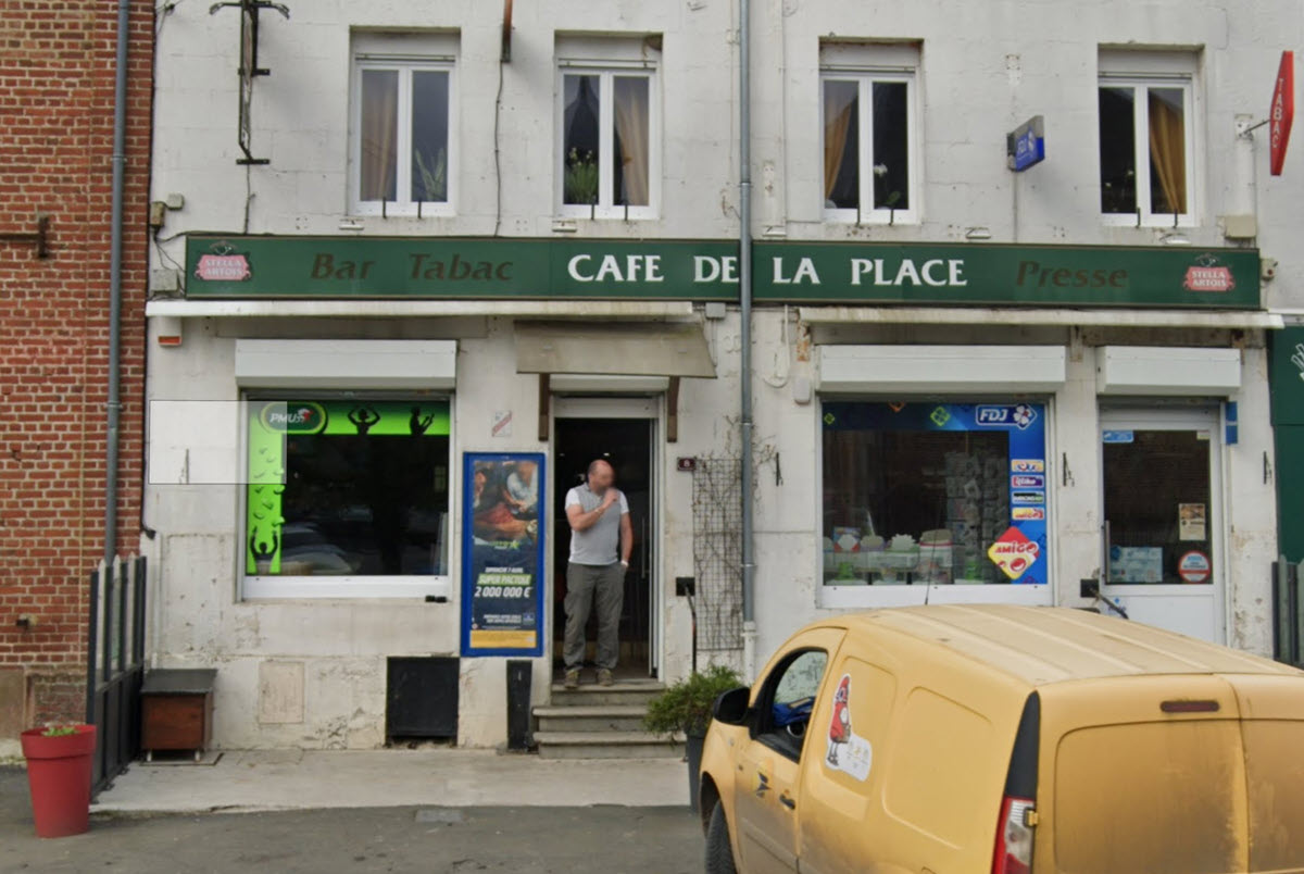 Le Café de la Place à Liart dans les Ardennes où le ticket de grattage Mots Croisés à 250 000€ a été acheté