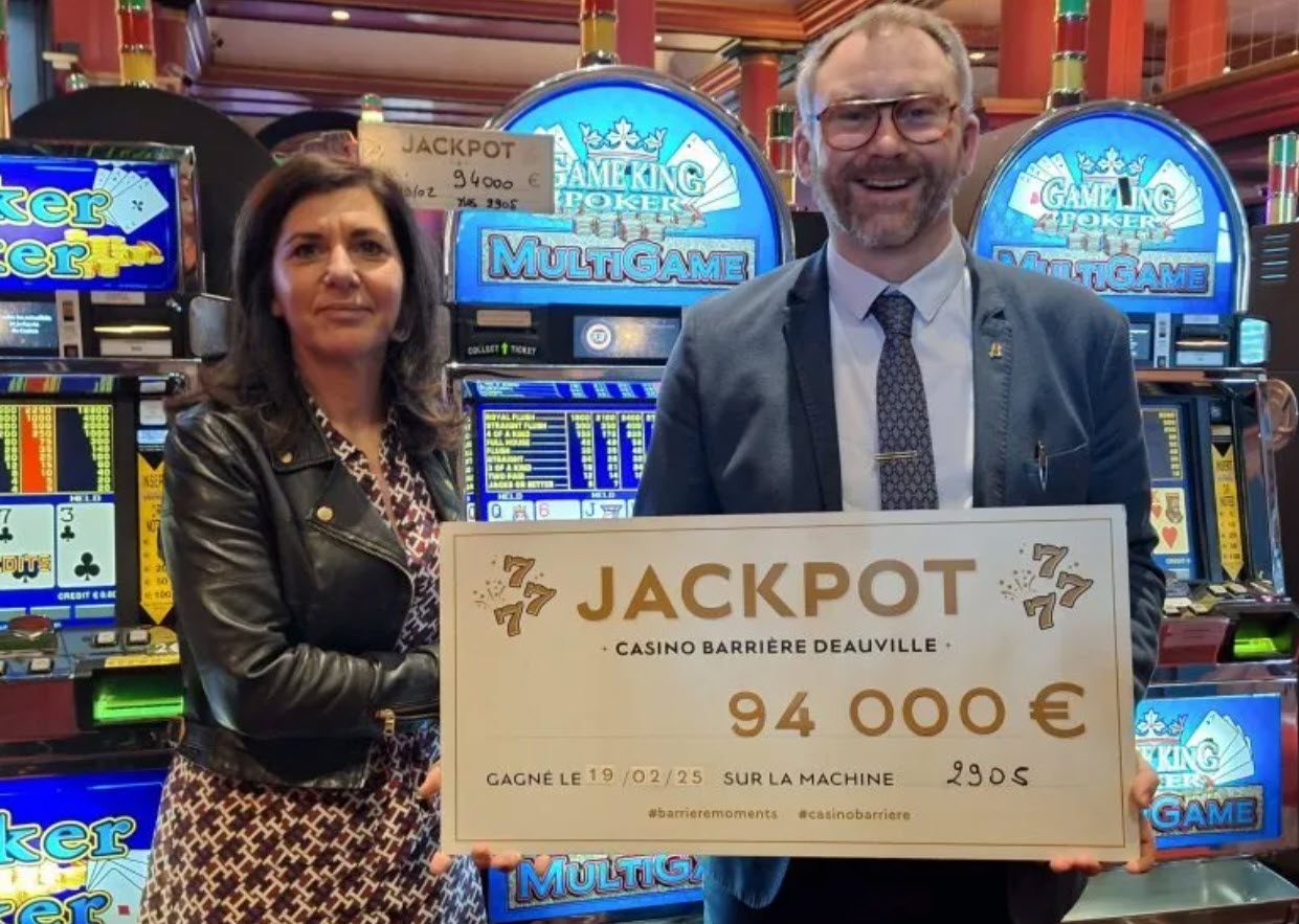 Le chèque factice du gagnant au Casino de Deauville pour 94 000€