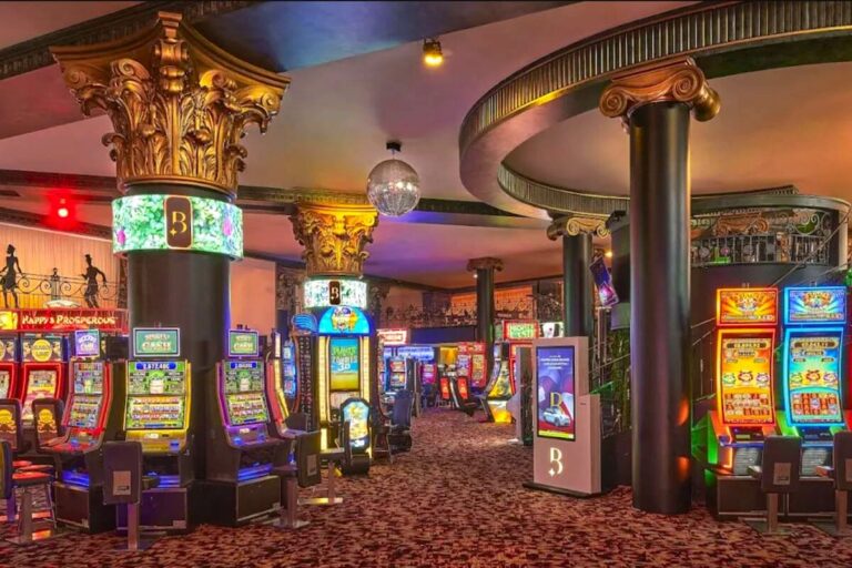 Casino : triple jackpot d’une Koweïtienne pour 57 000€ à Cannes