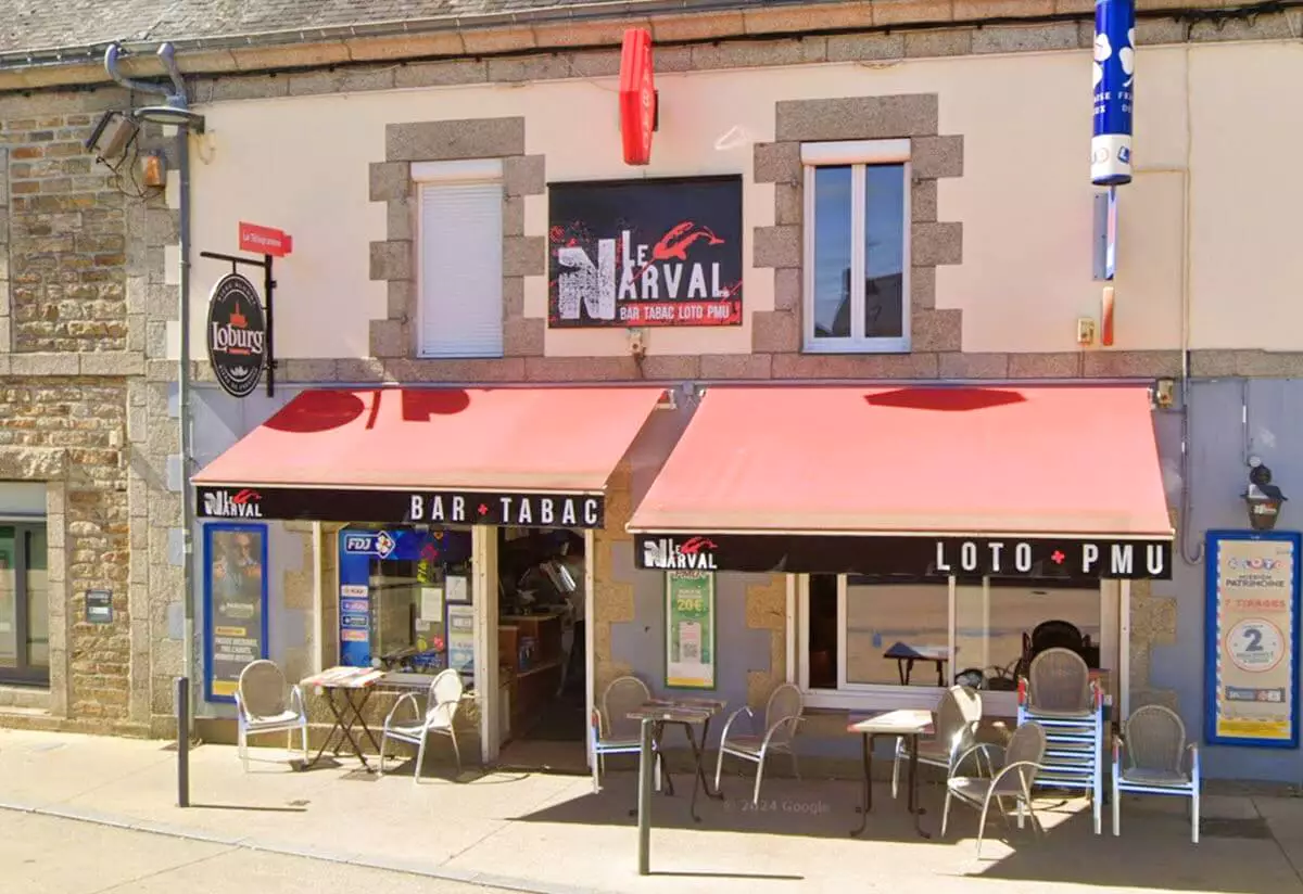 Bar tabac Le Narval à Tregunc dans le Finistère