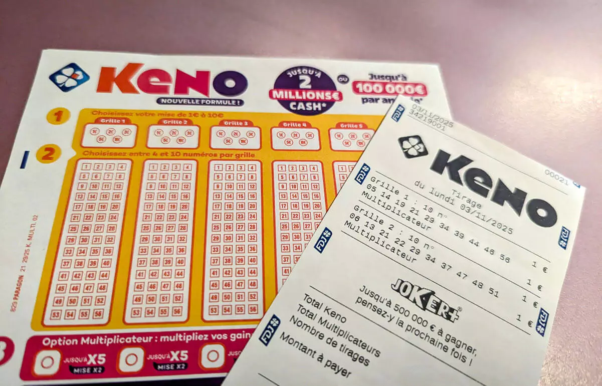 Une nouvelle grille du Keno avec son reçu de jeu pour le tirage du 3 novembre