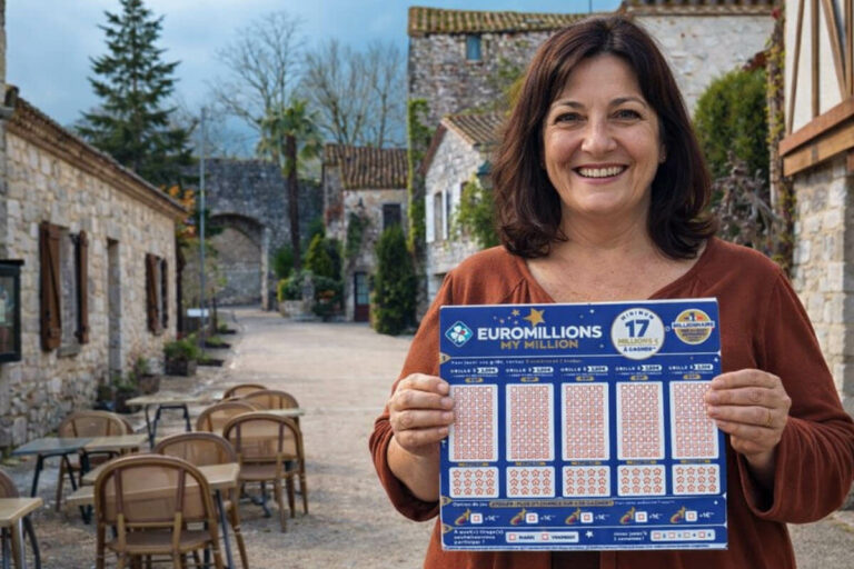 EuroMillions : « Et si la chanceuse, c’était moi ? », elle pensait avoir perdu mais devient millionnaire pendant ces vacances