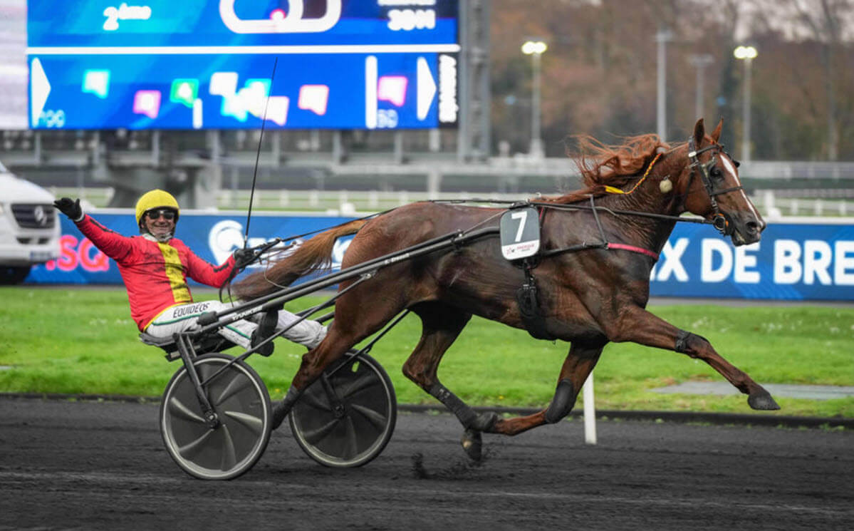 Sébastien Ernault et Josh Power, vainqueur du Prix de Bretagne en novembre 2025