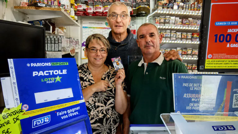 FDJ : le maire de Saint-Aubin-Rivière remporte 25 000€ à Astro avec le signe Verseau