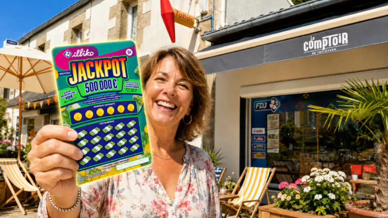 FDJ : « Elle n&rsquo;y croit pas immédiatement », une bretonne remporte 500 000€ en grattant un ticket Jackpot