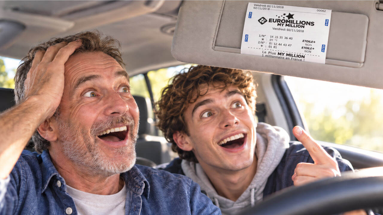 EuroMillions My Million : il a failli vendre sa voiture avec 1 million d'euros dans le pare-soleil
