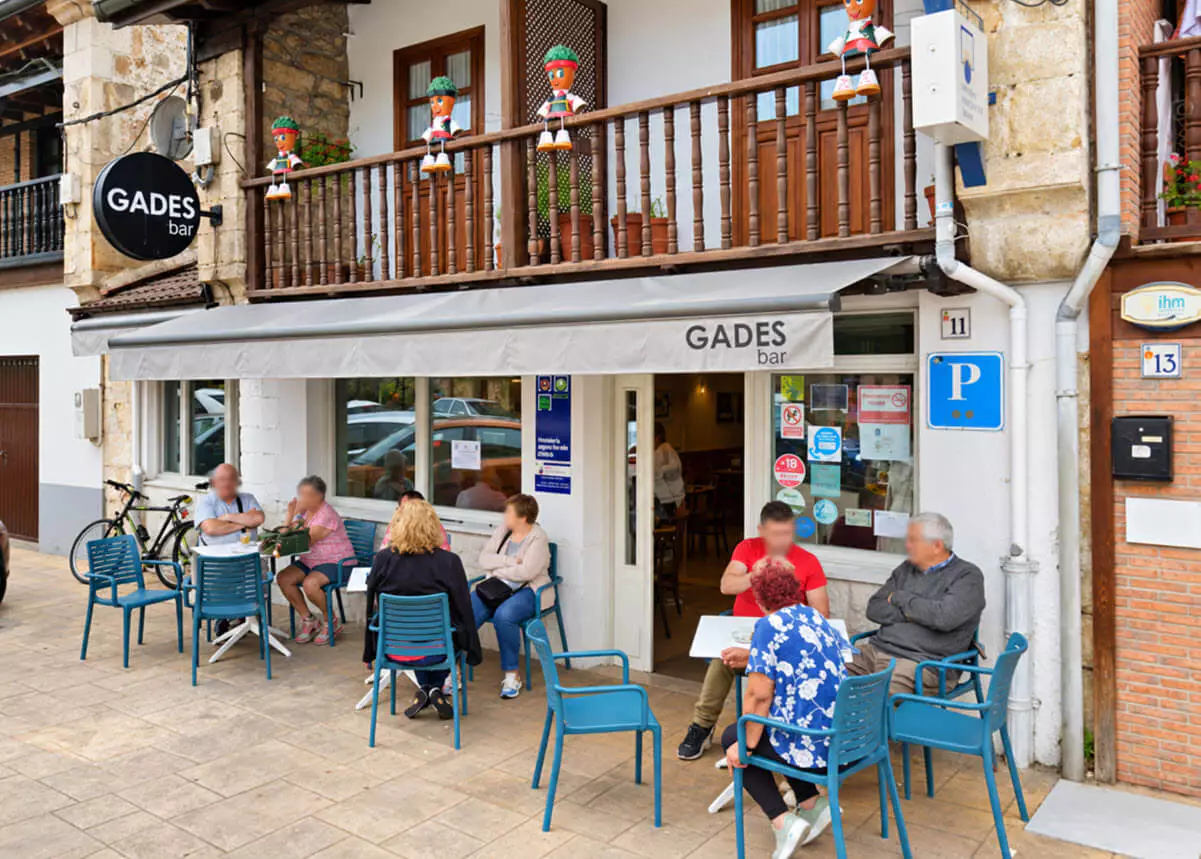 Point de vente "Gades Bar" où la grille gagnante EuroMillions a été validée.